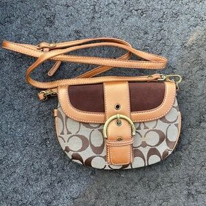 Coach crossbody purse